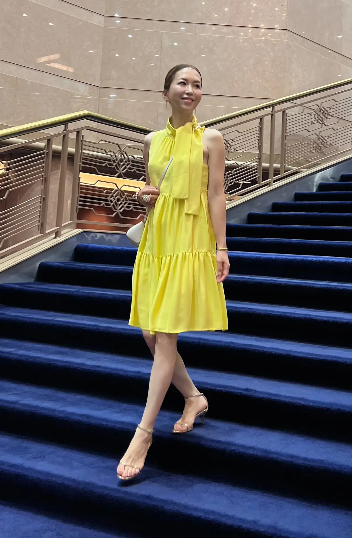 50代,40代「夏のカラーファッション」の画像_12