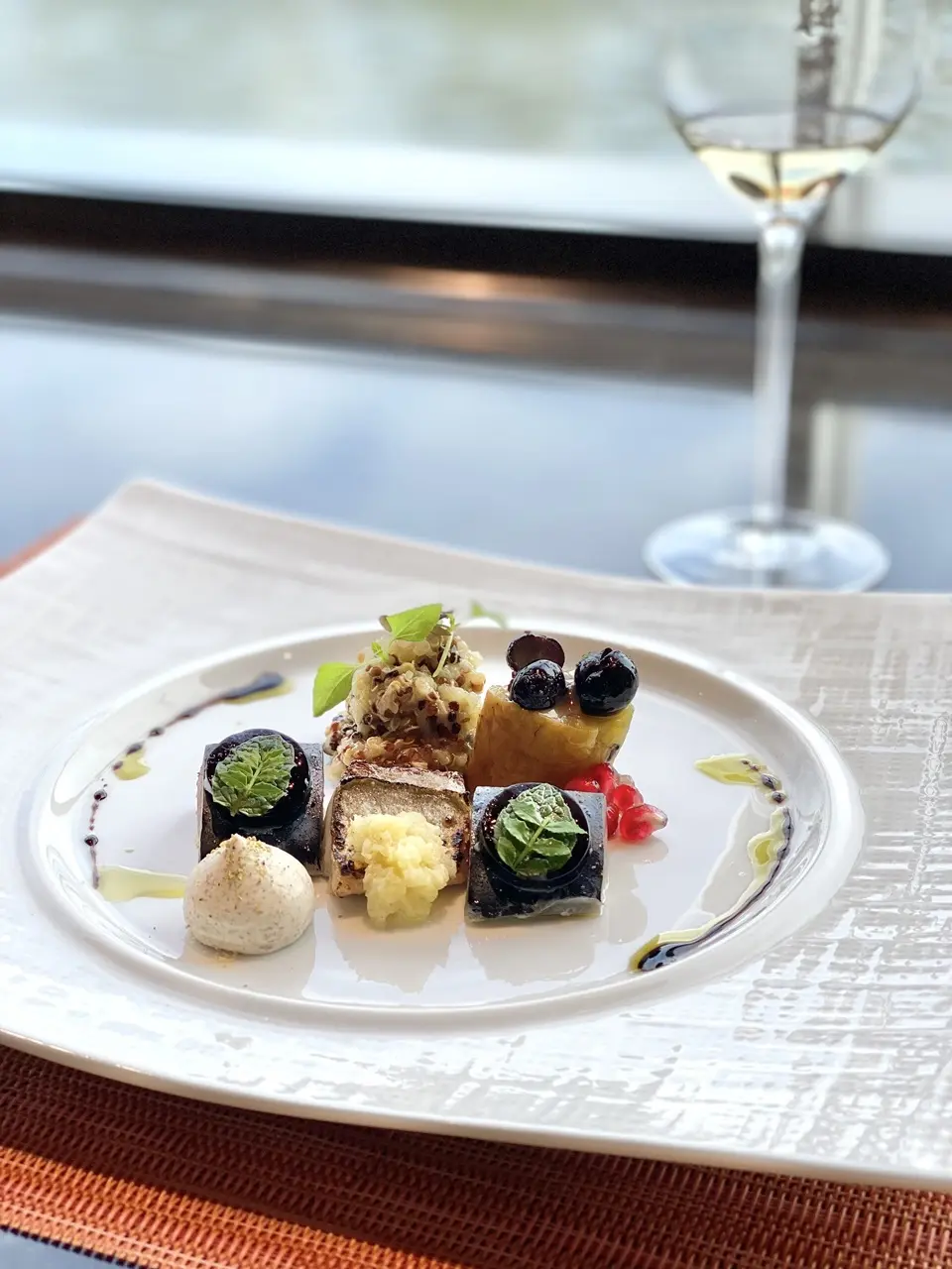 ナベノイズム 魚介