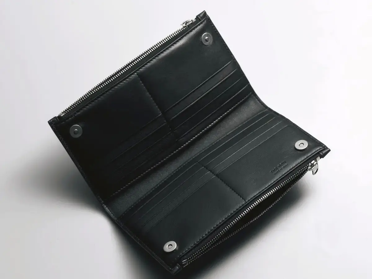 ミニマル＆モダンなデザインと機能的な構造が両立