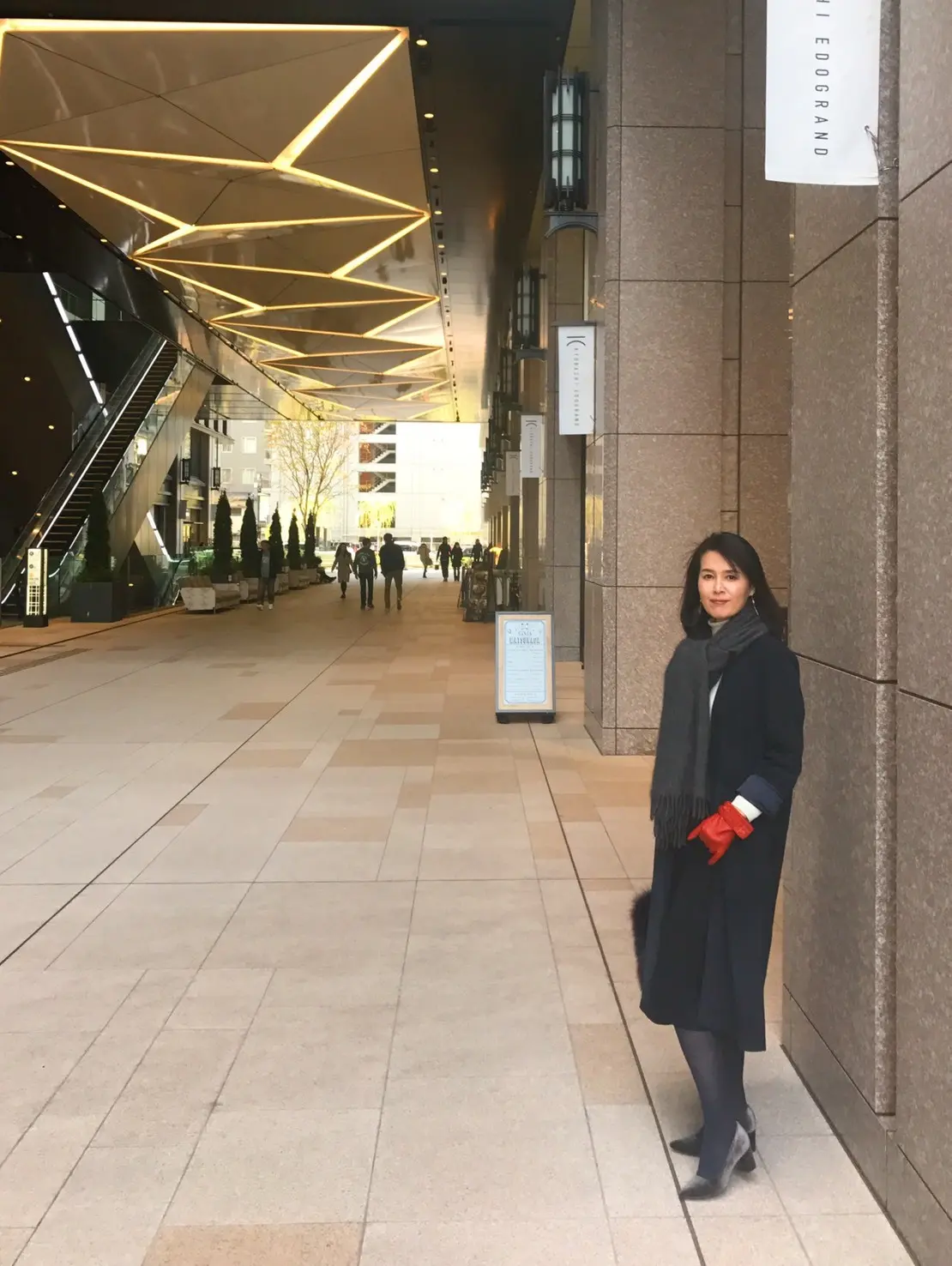 ネイビーワントーンコーデの画像_2