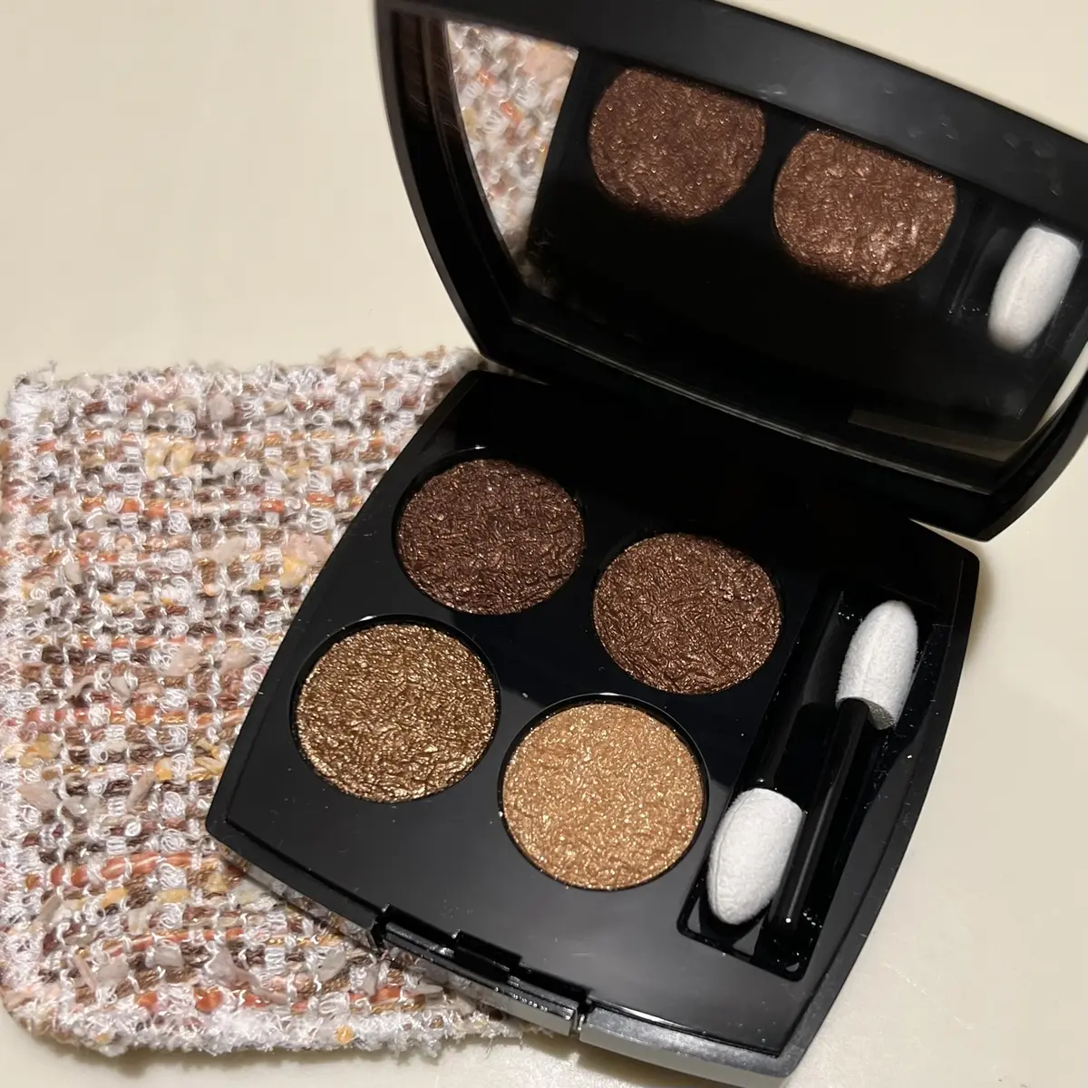 レ キャトル オンブル ツイード