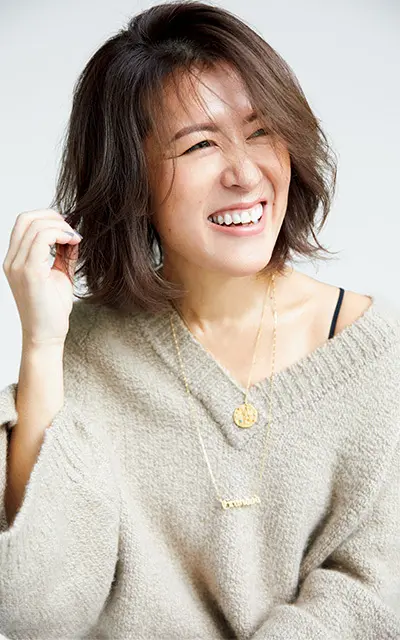 背中があいたニット、透けるニットに最適なの画像_1