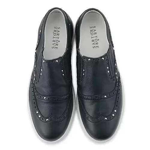 １4，SARTORE　メダリオンスタッズスニーカー