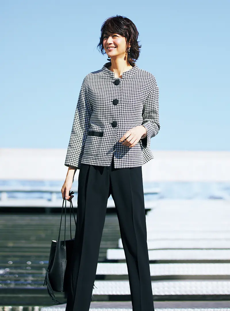 さりげない品格と軽やかさ。 そのバランスが今の気分を体現