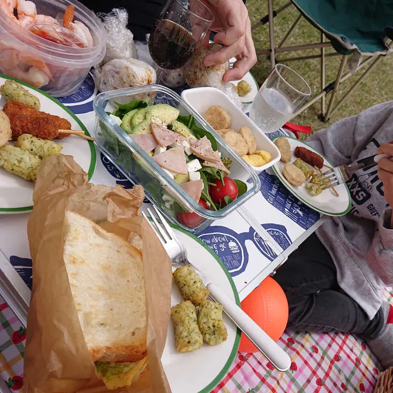 お気に入りのピクニックバスケットで一足遅の画像_5