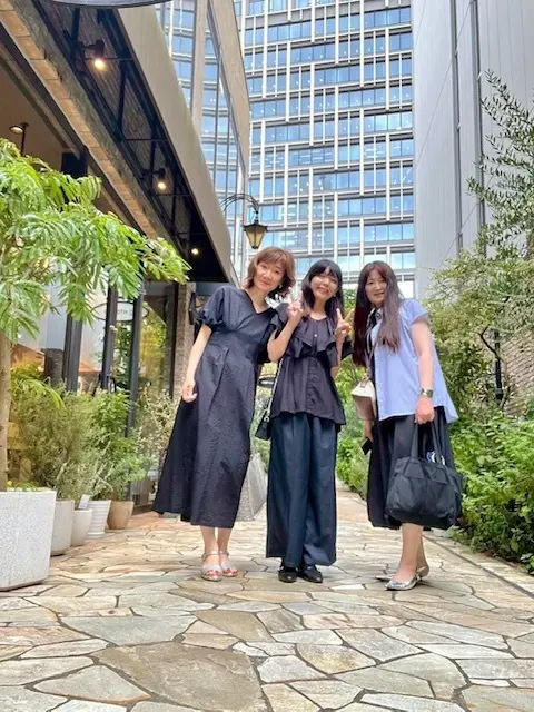 可愛いスイーツやお花に囲まれて優雅な時間の画像_7