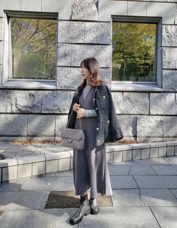 冬本番前のアウターはツイードジャケットでの画像_1