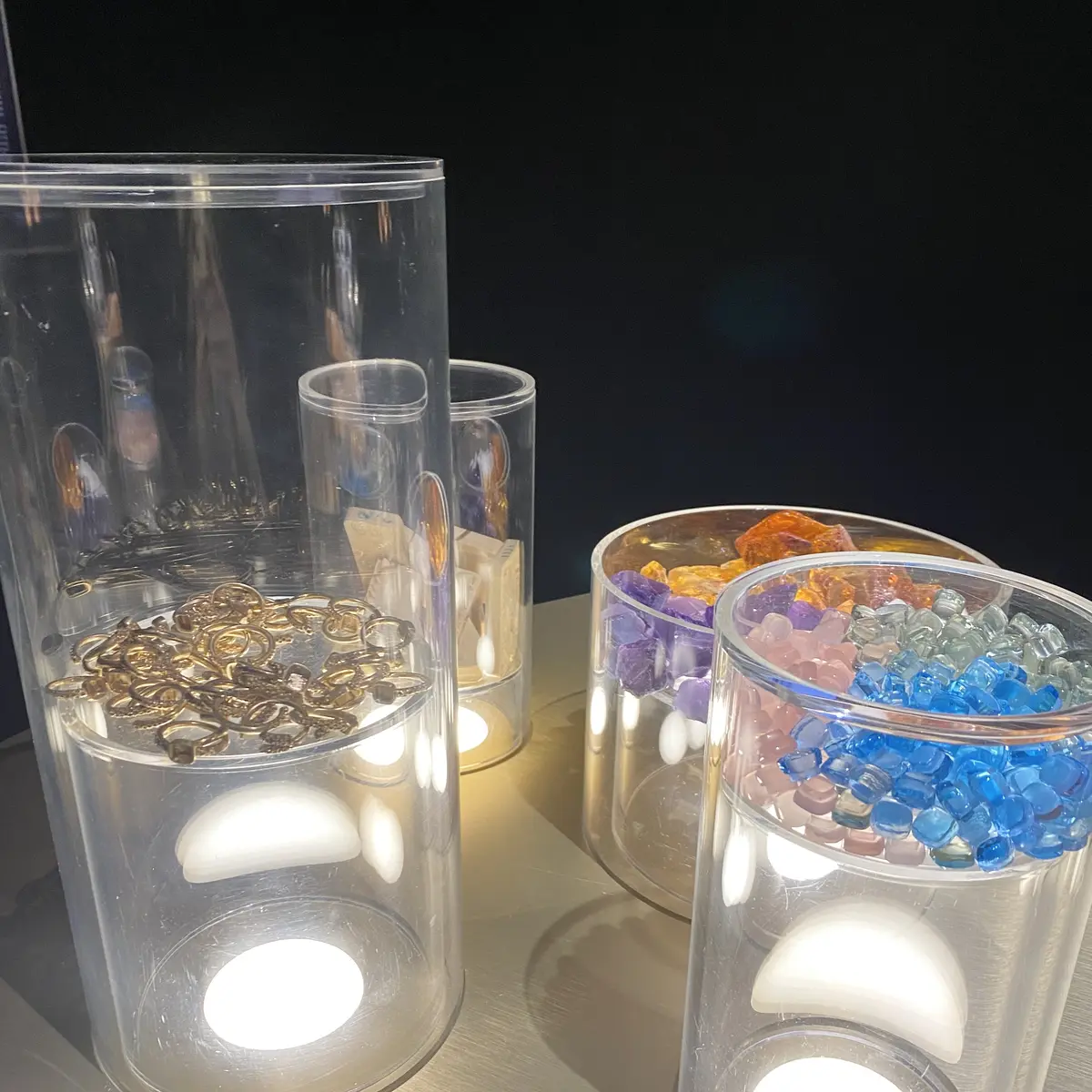 めくるめくジュエリーの世界〜ポメラート展の画像_4