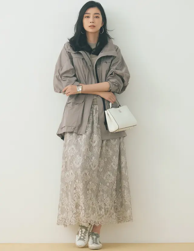 ピンク系ベージュコーデのモデルゆうき