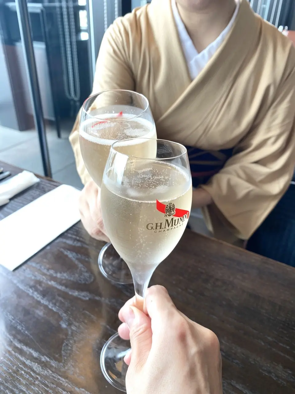 R restaurant＆bar 乾杯