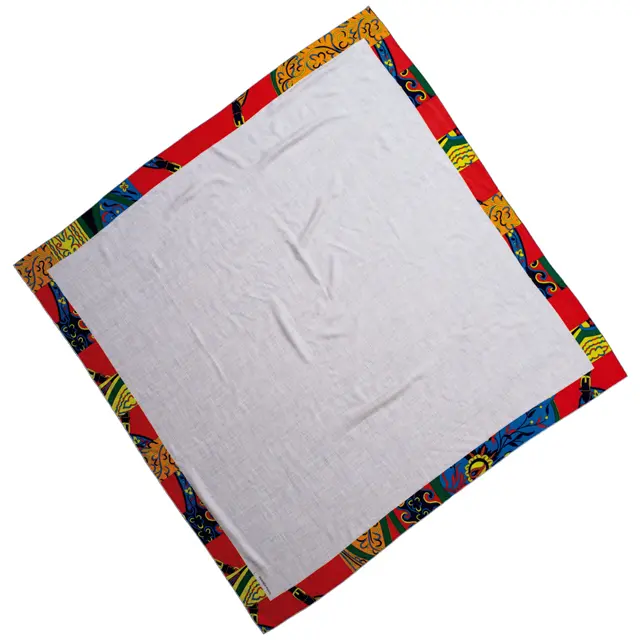 エルメスのカシミヤシルクストール《アマゾンの祭典》