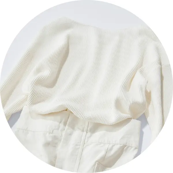 ウエストのブラウジング部分の拡大図