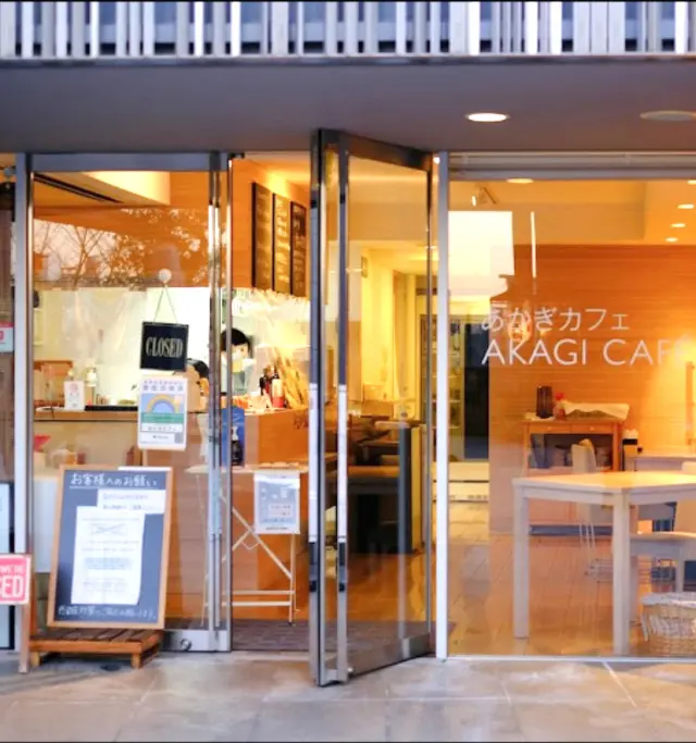 毎月訪れる神楽坂の赤城神社にて、くつろぎの画像_2