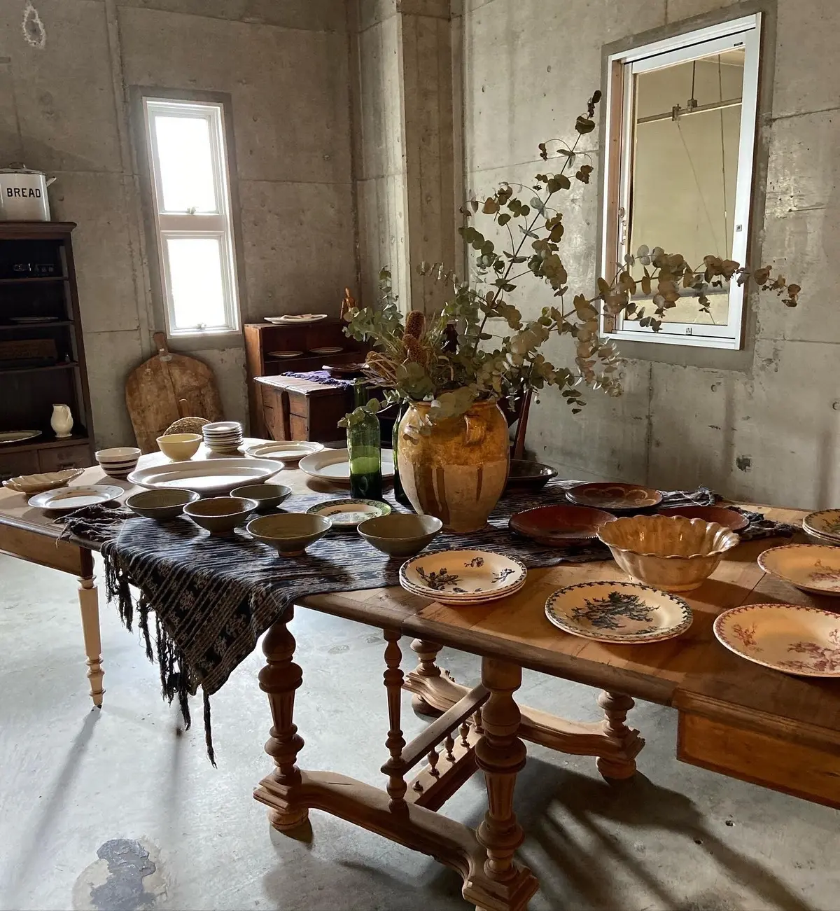 川崎市北部市場2階の素敵すぎるギャラリー