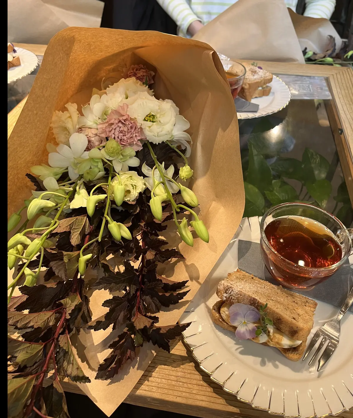 ほんのり秋色のブーケを束ねにの画像_11