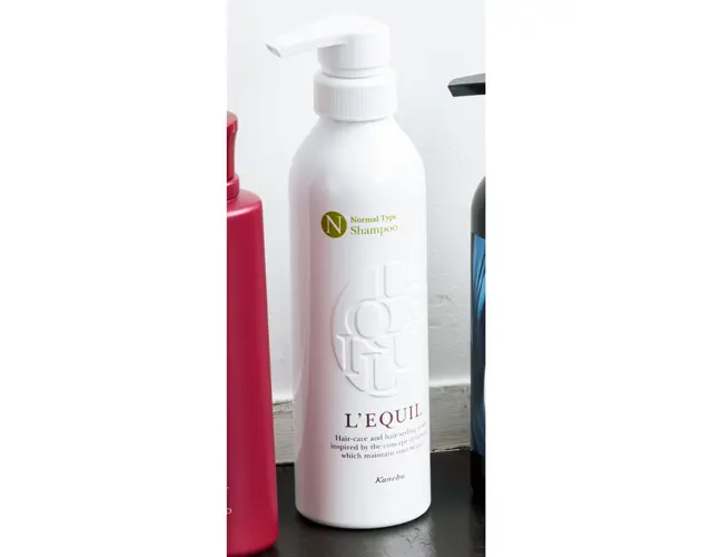 リクイール スカルプビューティシャンプー N 400ml ￥2,200／カネボウ化粧品