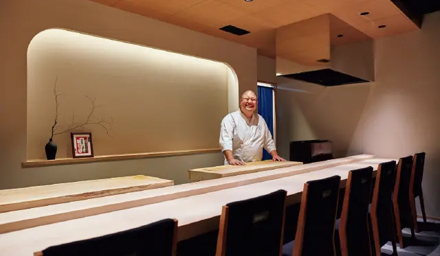 一枚板のカウンター