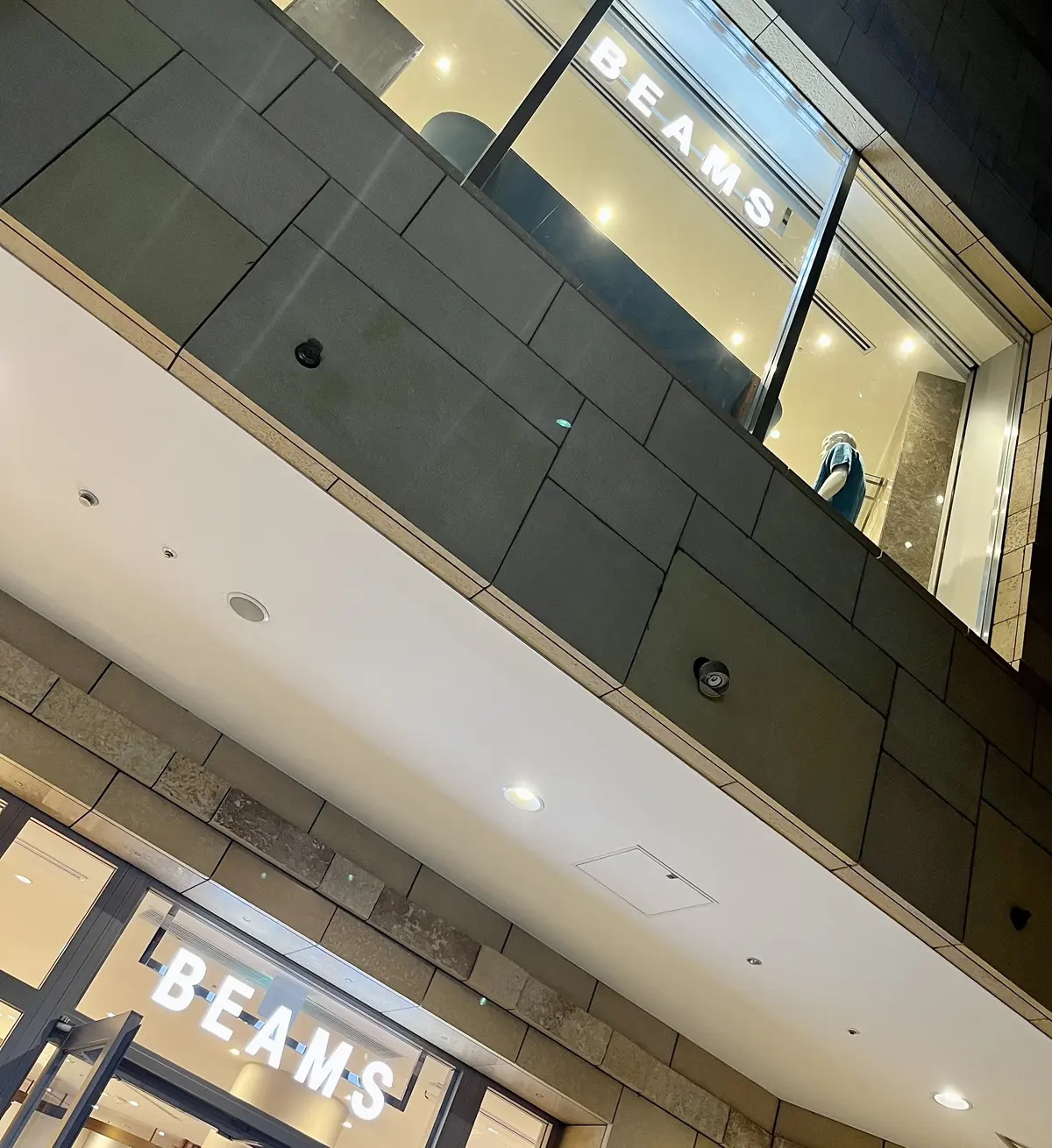 ビームス 六本木ヒルズ外観