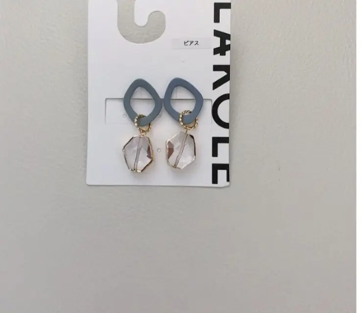 夏のおしゃれ　ノースリーブワンピースの画像_4