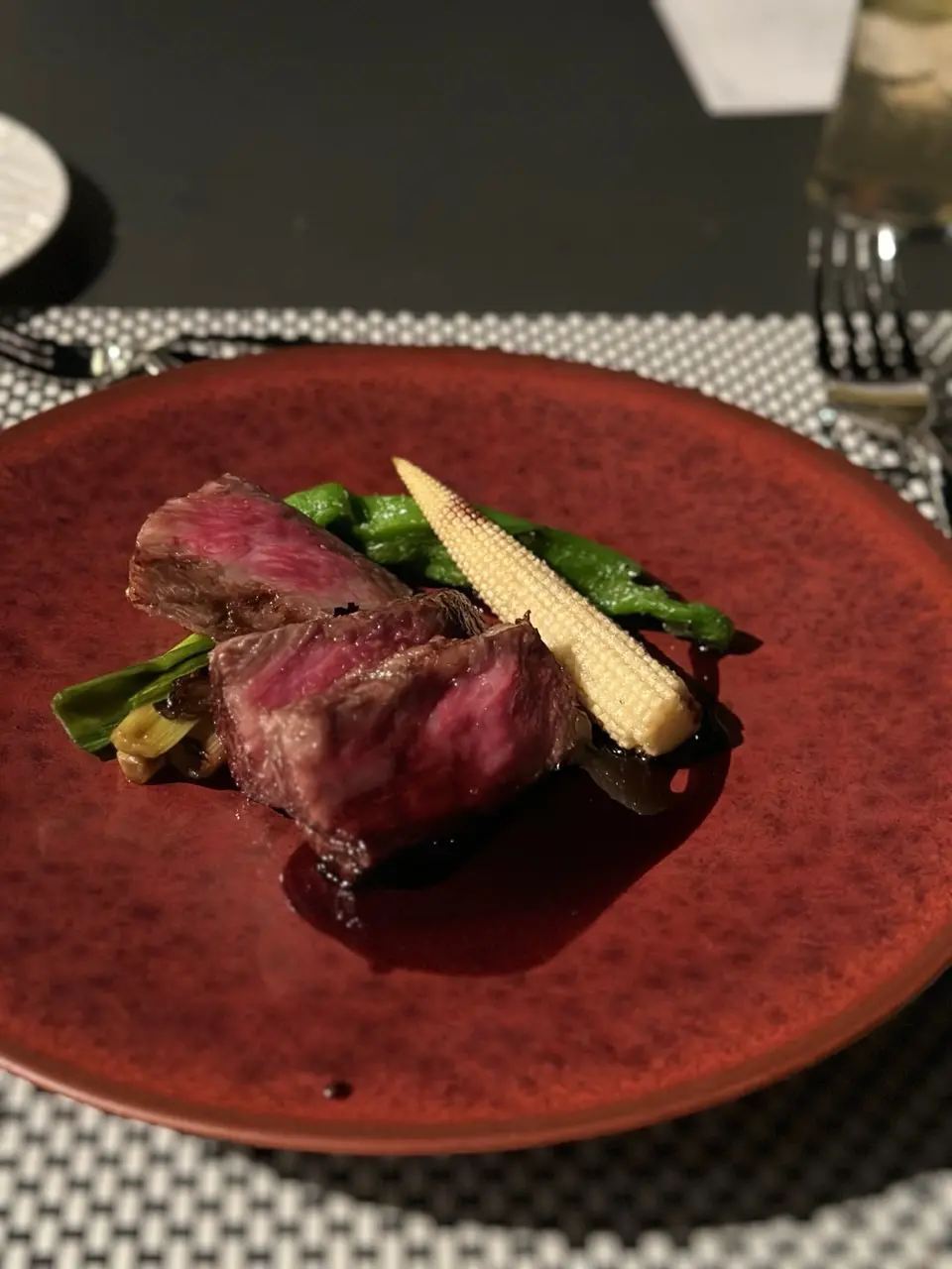 ホワイトワンピースで行く、京都鴨川納涼床の画像_10