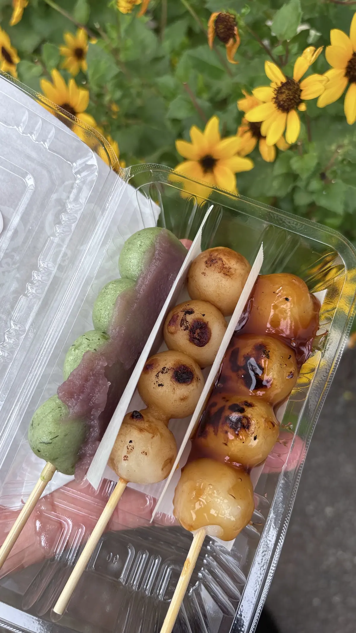 みたらしだんご　あんだんご　焼き団子　テイクアウト　お持ち帰り