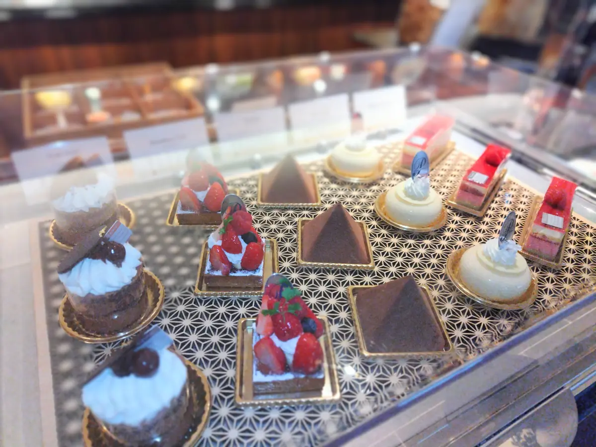 THE HOTEL SANRAKU KANAZAWA（ザ ホテル山楽 金沢）ティータイム　ホテルスィーツ