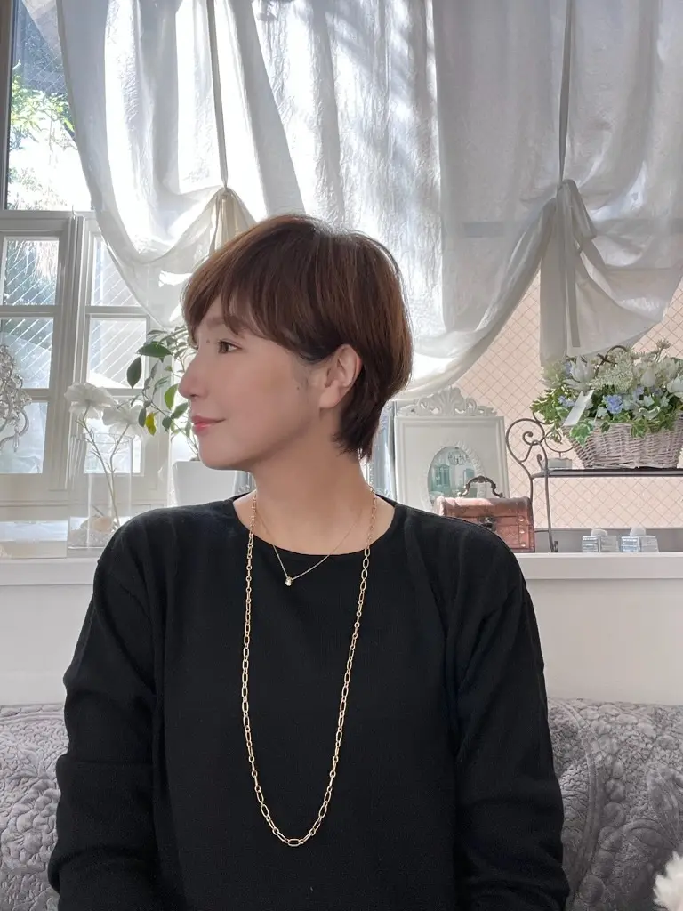 ロングネックレス