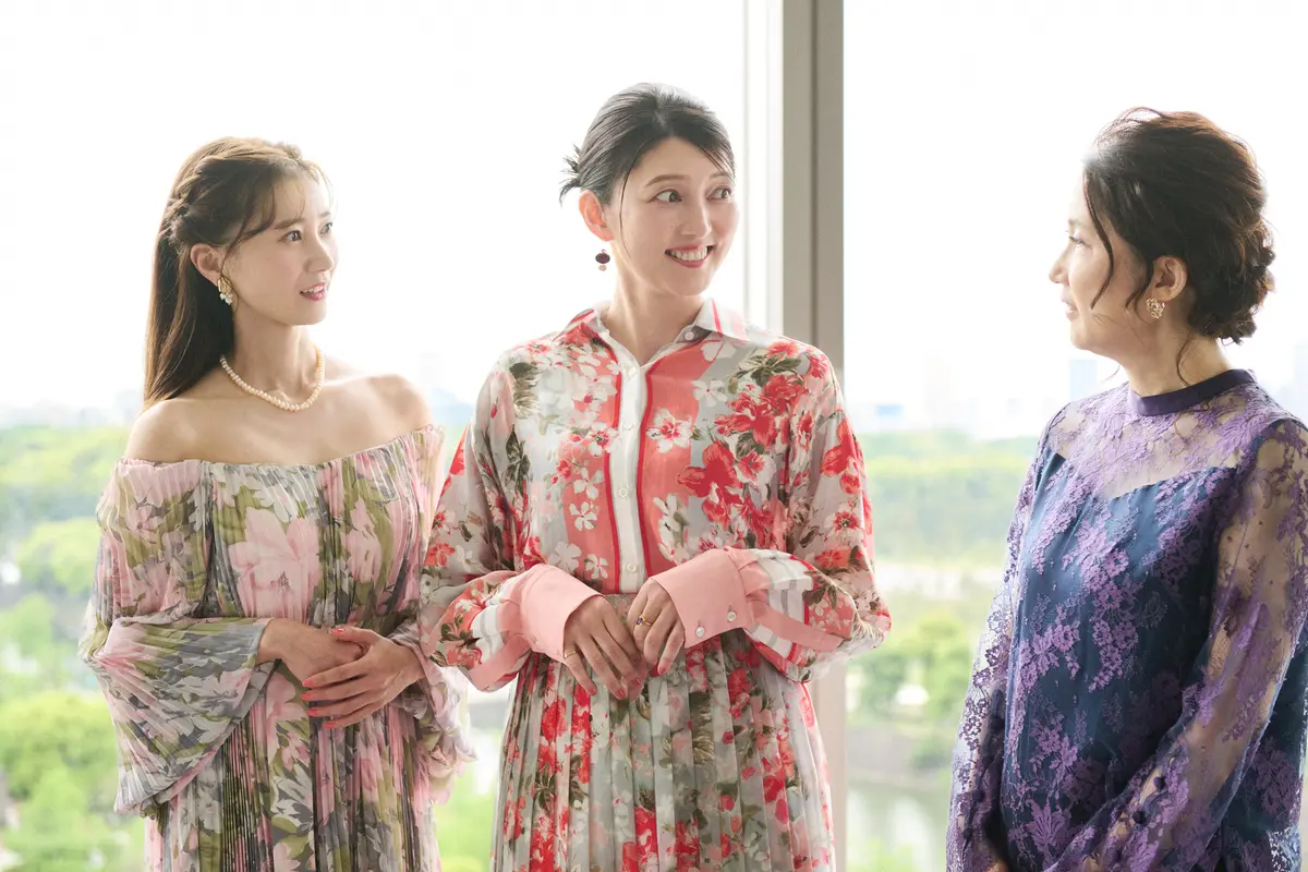 朝夏まなと、夢咲ねね、一路真輝