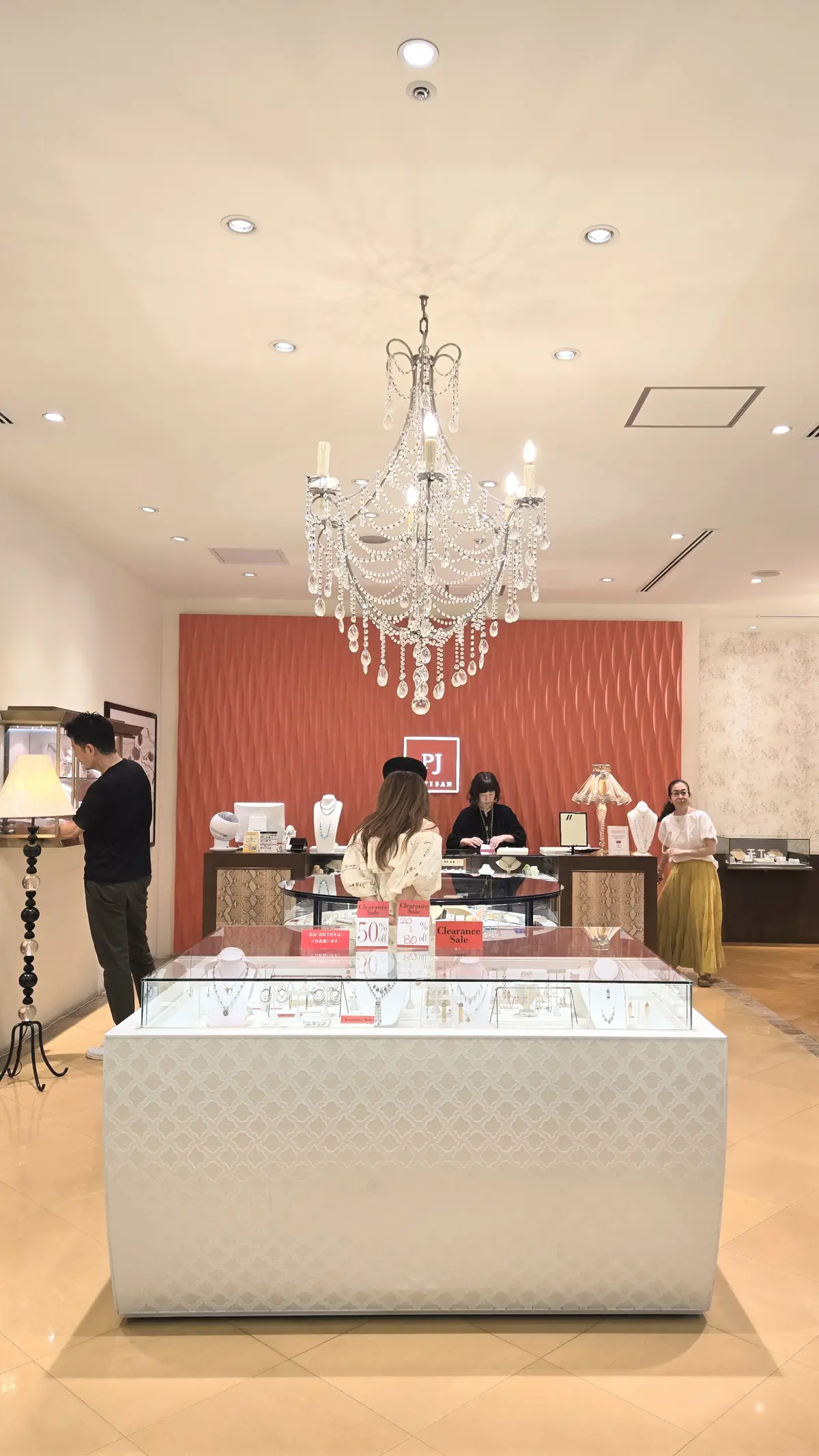 リッツ・カールトン大阪ランチ｜ジュエリーの画像_3