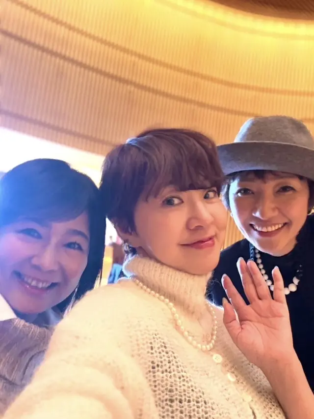 アフタヌーンティーパーティで素敵なJマダの画像_9