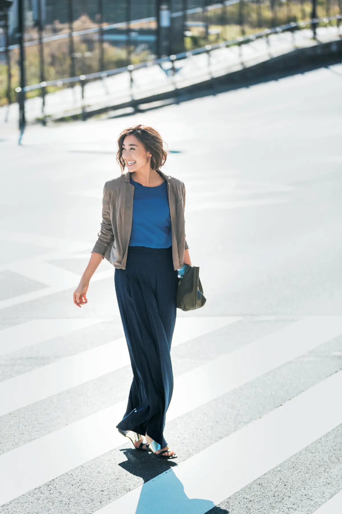 ふわり、ゆらりで着こなしにニュアンスを加の画像_4