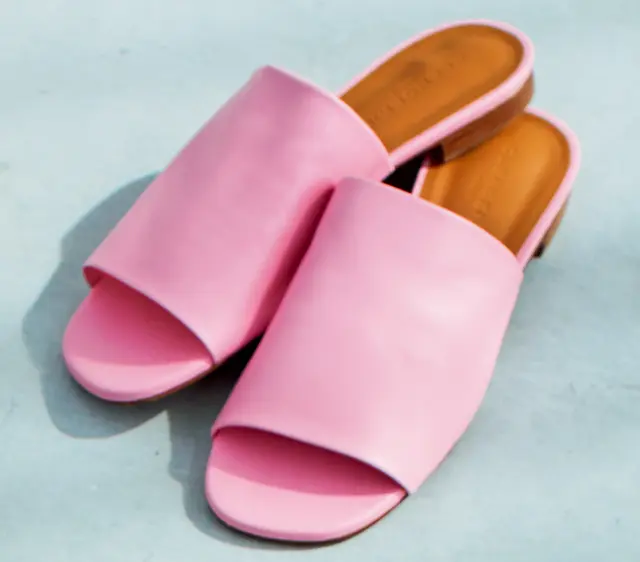 クレジュリーのミュール