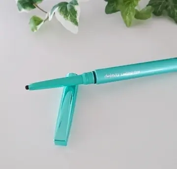 デジャヴュ　ラスティンファインEクリームペンシル２