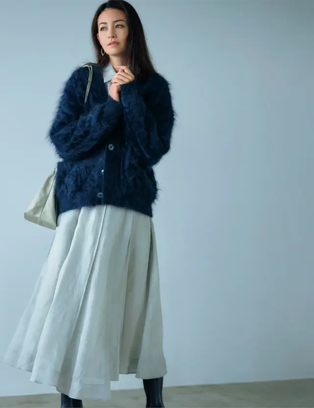 ブラミンクのスカートコーデのRINA