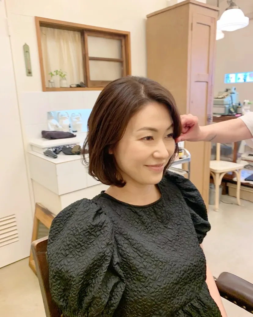 アラフィフ　ヘアスタイル
