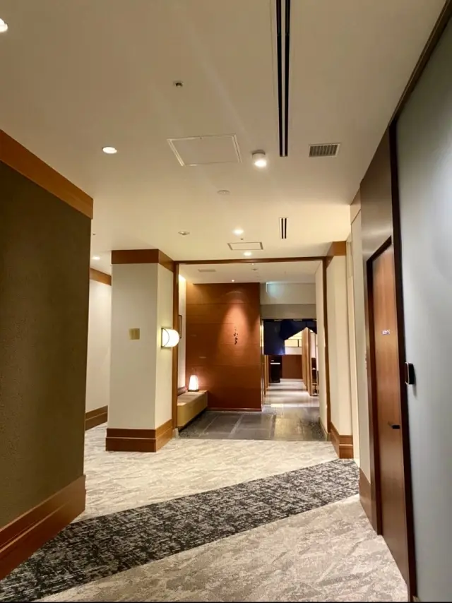 暑い日、ユニクロの色違いのタンクトップでの画像_7