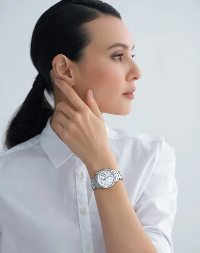 時計「エジェリー・オートマティック」（35mm径、SS×D、自動巻き）￥2,160,000［予価］／ヴァシュロン・コンスタンタン