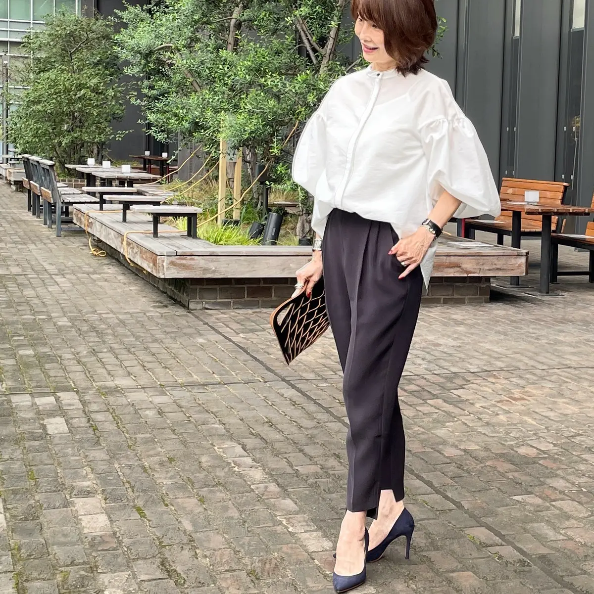 白シャツコーデ♡パンツとスカート　の画像_3