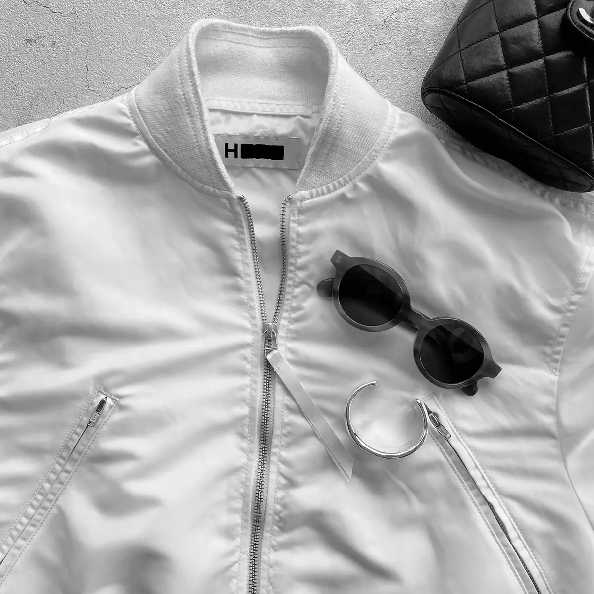 久しぶりのブルゾン♡艶白に惚れましたの画像_2