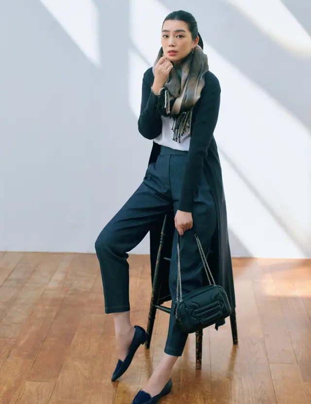 ウィム ガゼットのカーディガンワンピースのゆうき