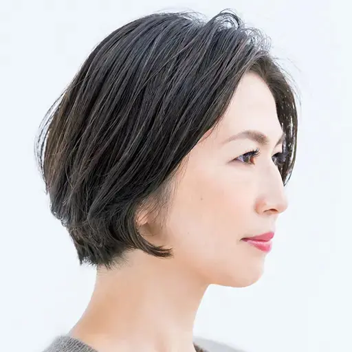 ショートの細毛対策にはレイヤー使い