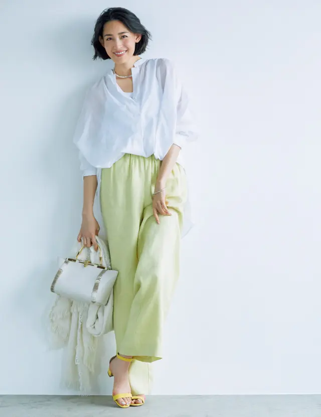 優美なパンツに合わせるならフェミニンな3足