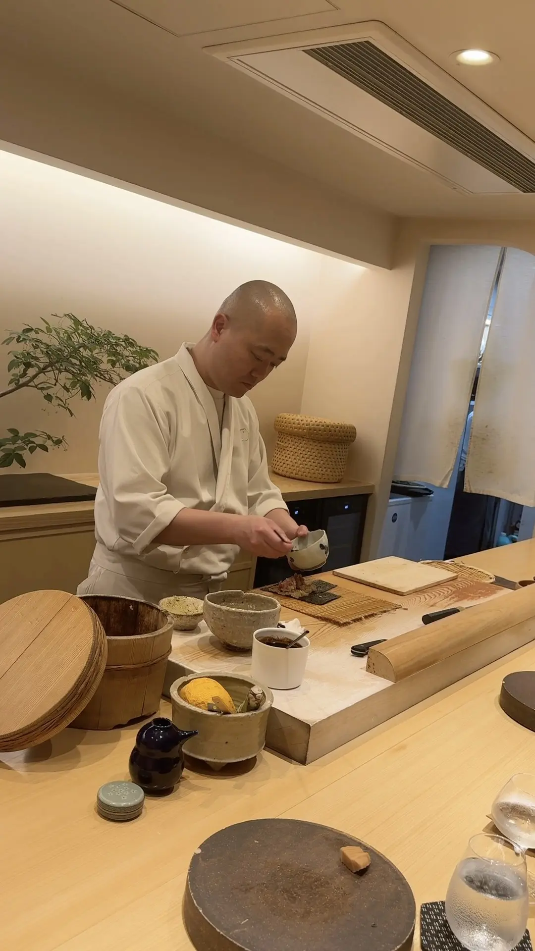 住宅街にある隠れ家的なお鮨屋さんで至福のの画像_8
