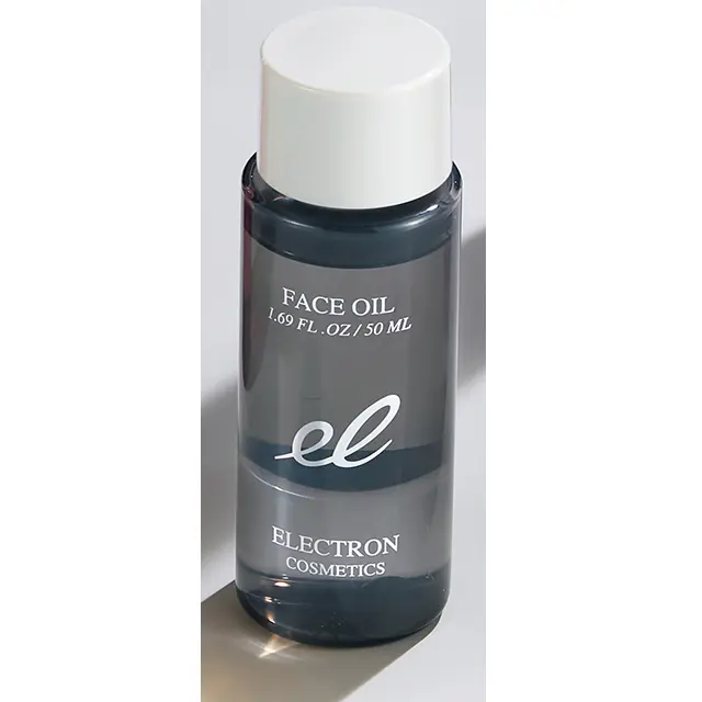 水分も同時に与え引き締まった肌に