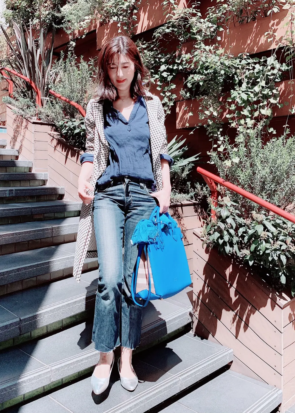 ロイヤルブルーに癒されて…の画像_3