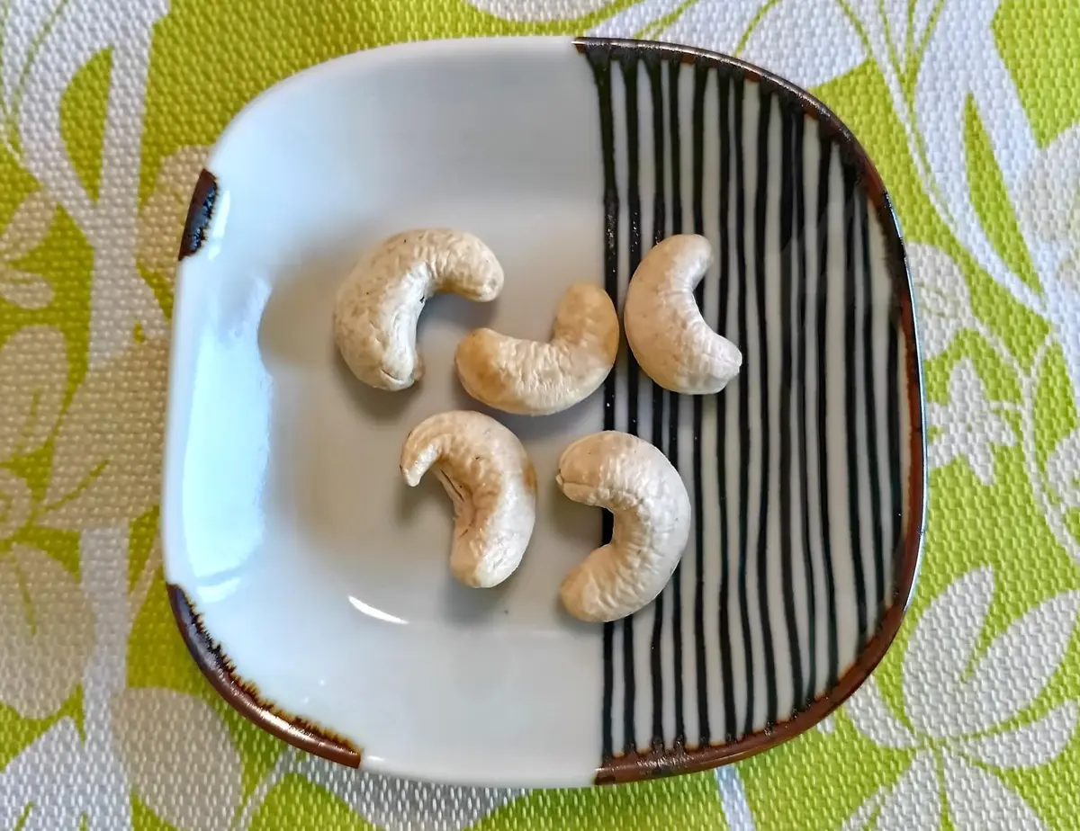 OurAge×Webエクラ　カシューナッツ