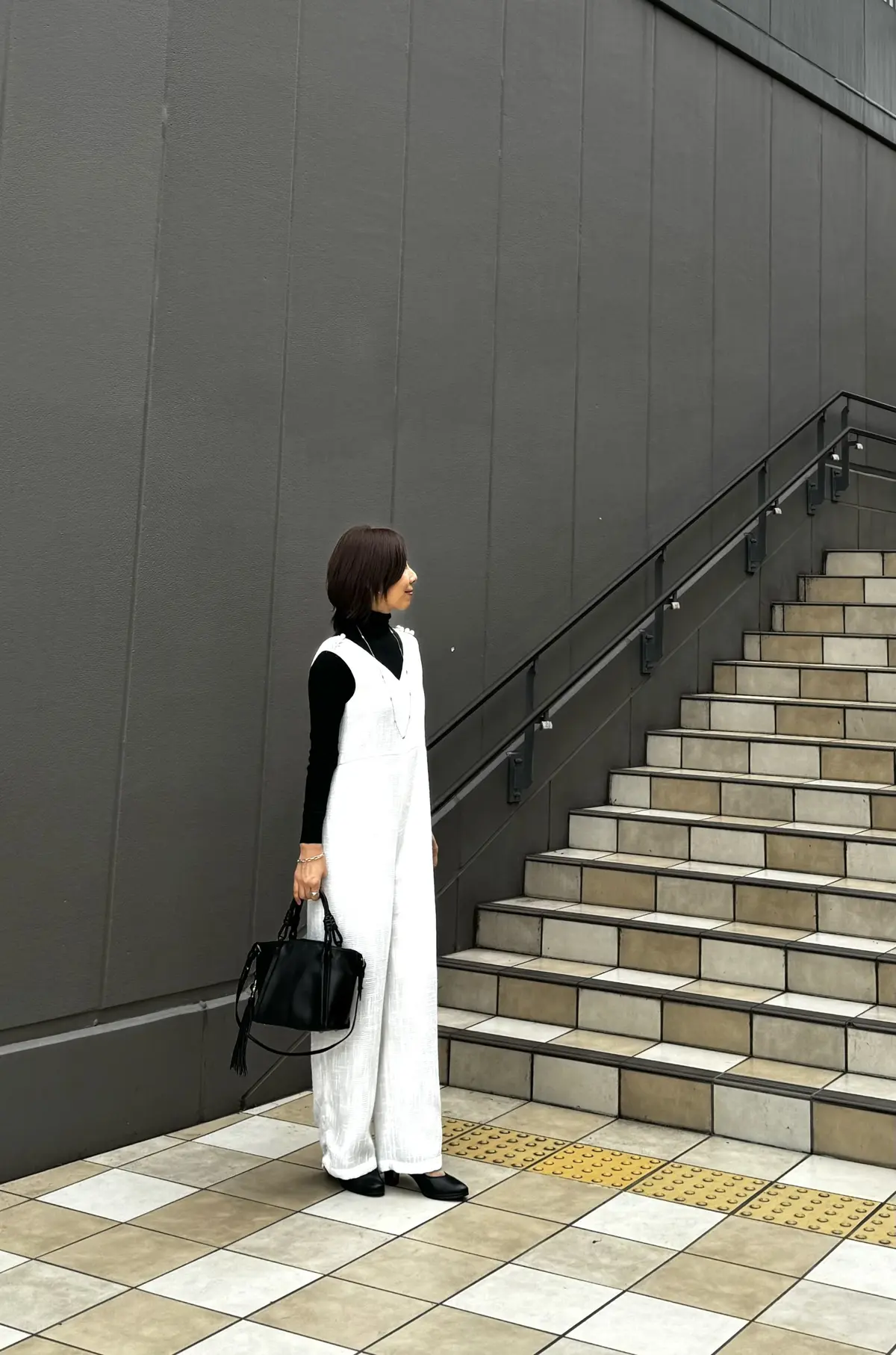 使えるZARAのニットとスカーフ柄のスカの画像_4