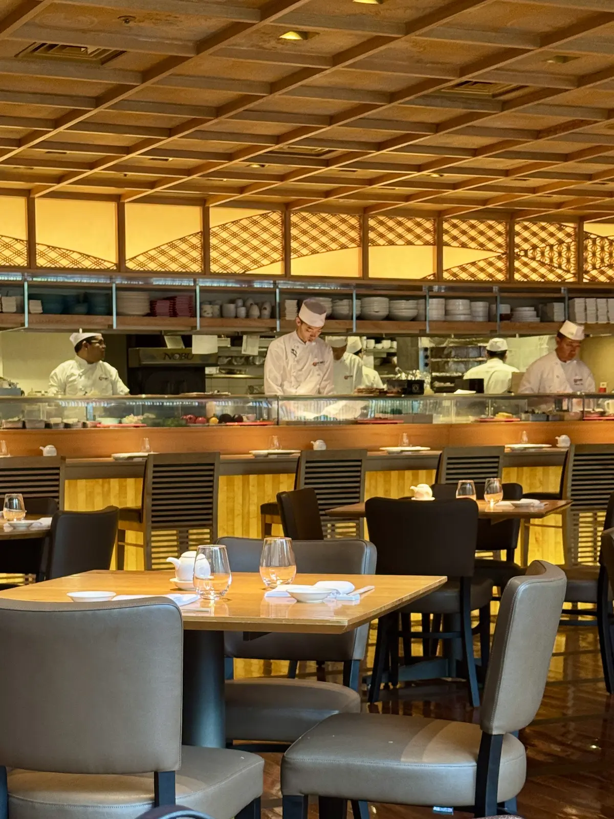 爽やかなライトブルーのシャツでゆっくりラの画像_4