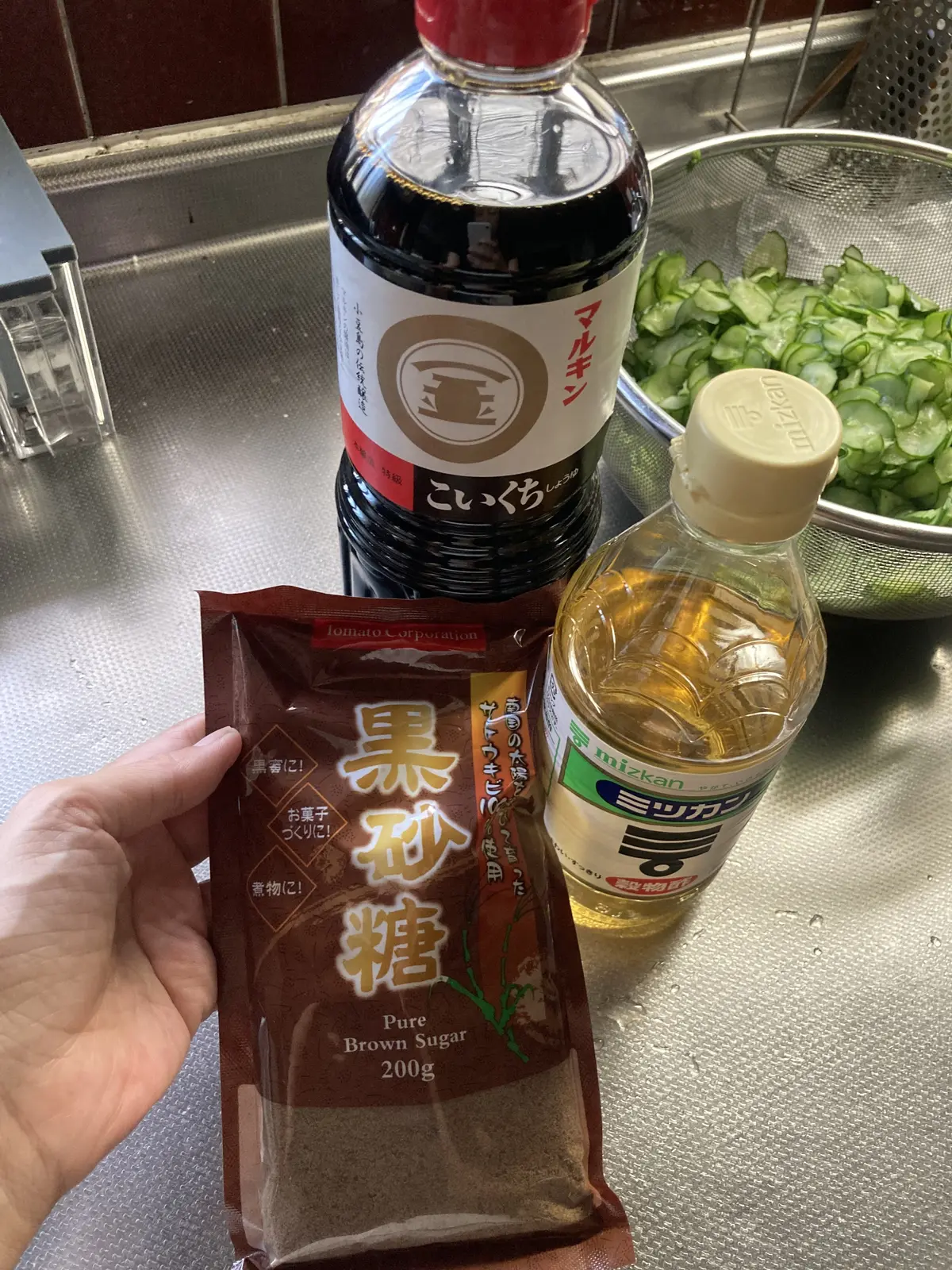 家庭菜園で採れた朝採りきゅうりでキューちの画像_6