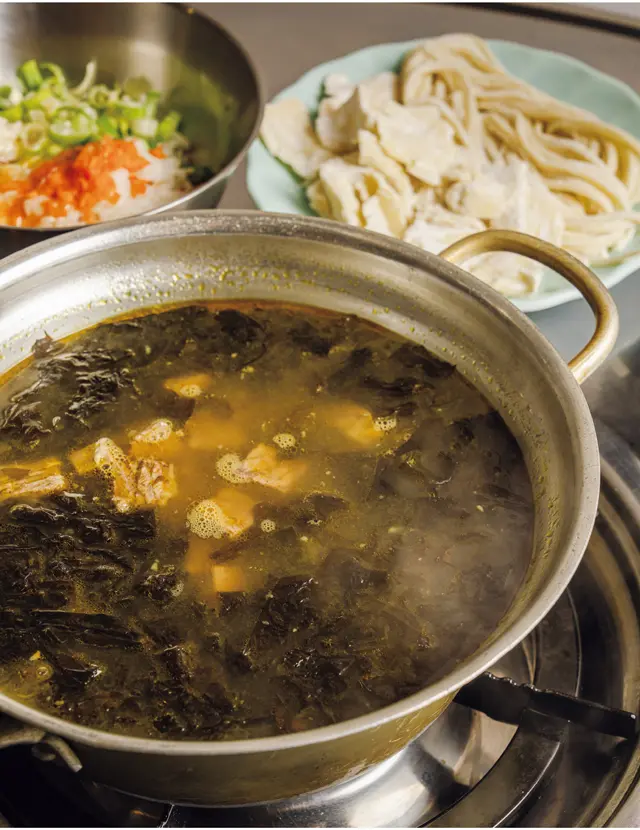 コスパも抜群の「ソゴギミヨッスジェビジョンゴル」W12,900。注文は2人前から可能